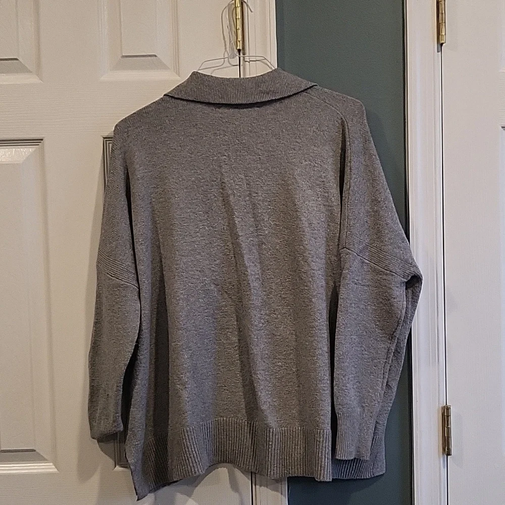 Sweater - Picture 3 of 3